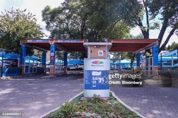 672 South African Broadcasting Company Stock Photos, High-Res Pictures ...