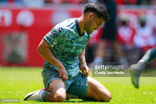 Eduardo Aguirre of Atlas reacts during the 14th round match between Toluca and Atlas as part of the Torneo Clausura 2024 Liga MX at Nemesio Diez...
