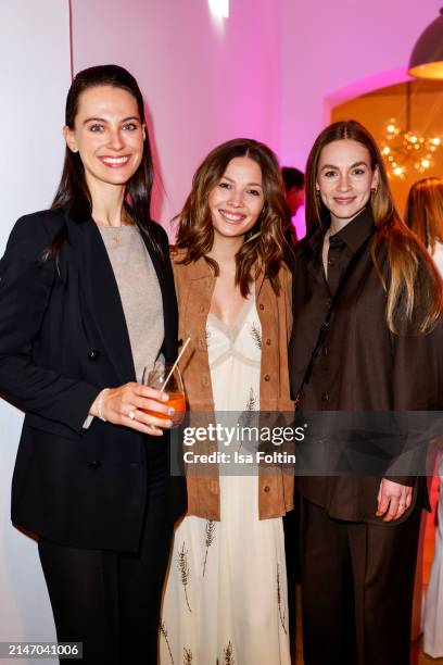 Julia Czechner, Lena Meckel and Teresa Klamert attend the "Frauen100 X Entschieden. Gegen Krebs." event at Kustermann on April 10, 2024 in Munich,...