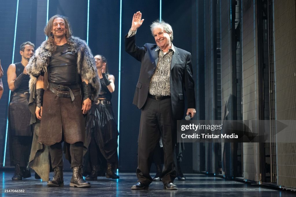 "Robin Hood: Das Musical" Premiere In Berlin