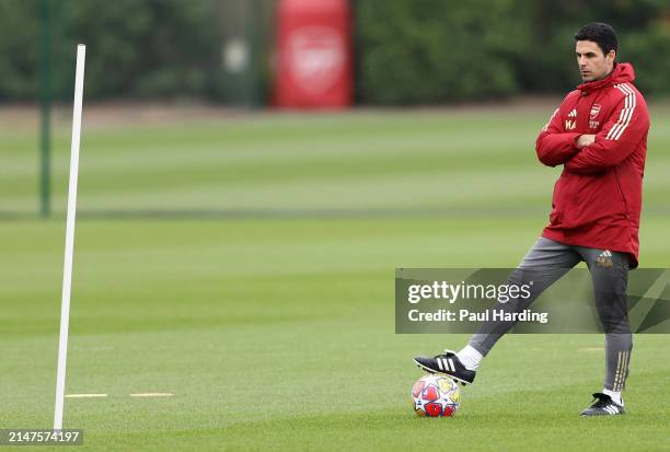 Mikel Arteta, Manager of Arsenal, looks on during an Arsenal FC Training Session at London Colney on April 08, 2024 in St Albans, England.