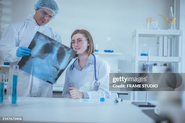 X Ray Frame 87 Xray Frame Stock Photos, High-Res Pictures, and Images - Getty Images