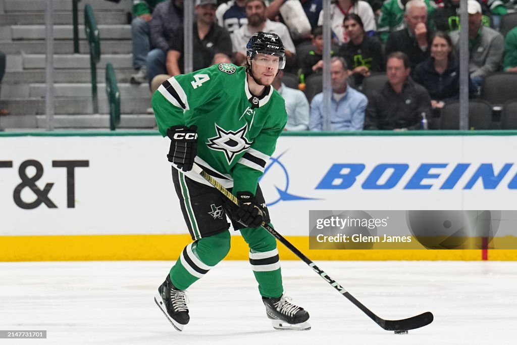 Winnipeg Jets v Dallas Stars