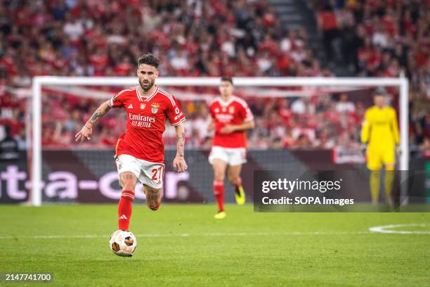 Rafa Silva of SL Benfica in action during the UEFA Europa League quarterfinal first leg match between SL Benfica and Olympique de Marseille at...