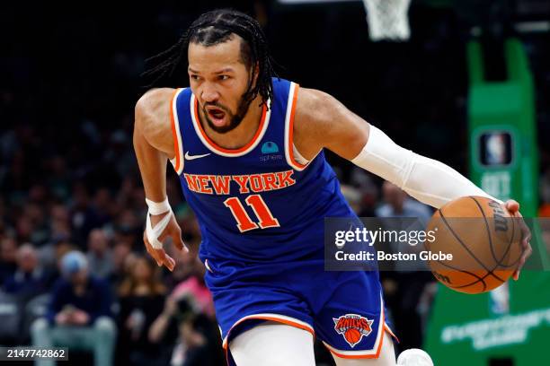 Boston, MA New York Knicks guard Jalen Brunson dribbles against the Boston Celtics in the third quarter.