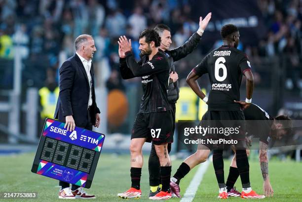 Antonio Candreva of US Salernitana greets the fans leaving the pitch during the Serie A TIM match between SS Lazio and US Salernitana at Stadio...