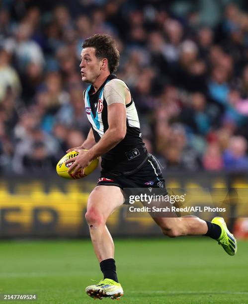 Zak Butters of the Power during the 2024 AFL Round 05 match between the Port Adelaide Power and the Fremantle Dockers at Adelaide Oval on April 13,...