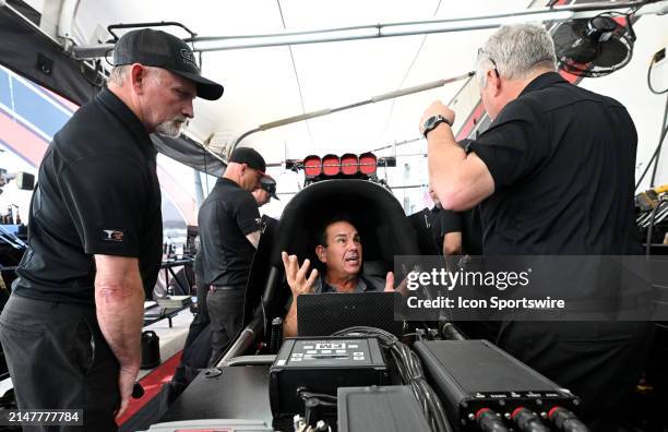 Billy Torrence Racing Crew 154 Billy Torrence Photos & High Res Pictures - Getty Images