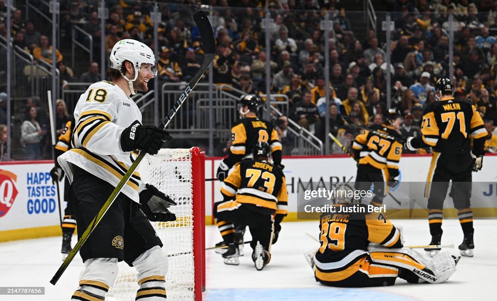 Boston Bruins v Pittsburgh Penguins