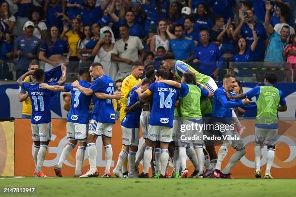 Rafa Silva of Cruzeiro celebrates with teammates after scoring the team´s second goal during between Cruzeiro and Botafogo as part of Brasileirao...
