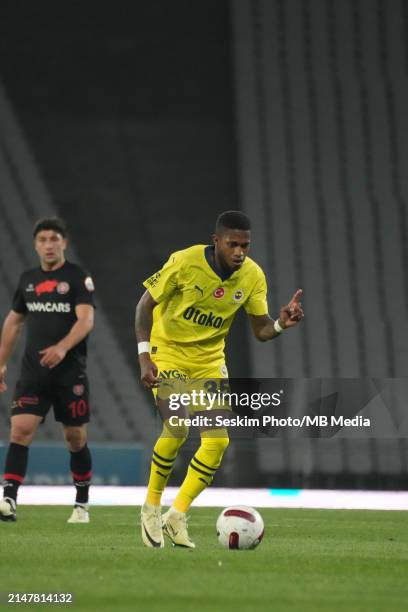 Fred of Fenerbahce controls the ball during the Turkish Super League match between Fatih Karagumruk and Fenerbahce at Ataturk Olympic Stadium on...