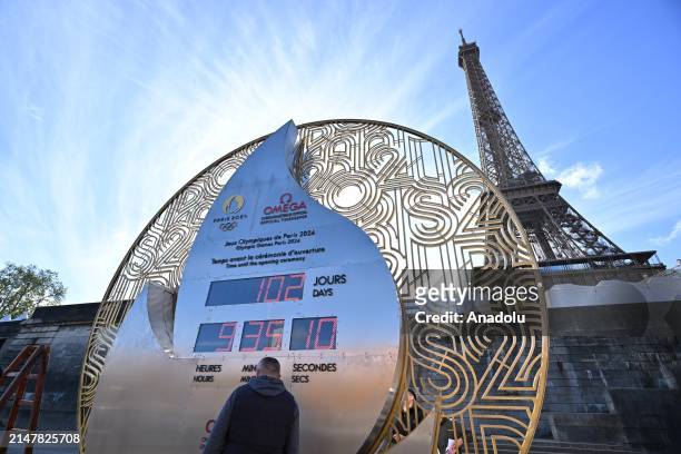 Official Timekeeper of the Olympic Games, the Swiss watchmaker Omega countdown reinstalled at the port de la Bourdonnais in front of Eiffel Tower in...