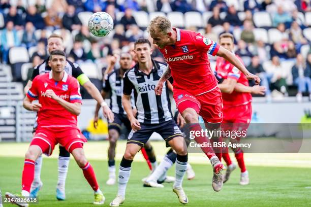 Luuk Brouwers of sc Heerenveen heads the ball during the Dutch Eredivisie match between Heracles Almelo and sc Heerenveen at the Erve Asito on April...