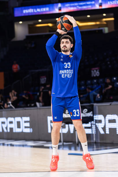 TUR: Anadolu Efes Istanbul v Virtus Segafredo Bologna - Turkish Airlines EuroLeague Play-In