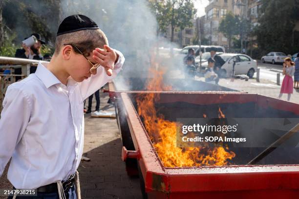 250 Chametz Burning Stock Photos, High-Res Pictures, and Images - Getty ...