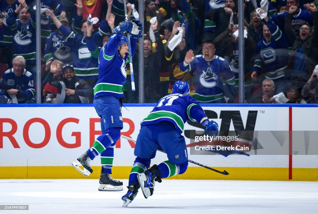 Nashville Predators v Vancouver Canucks - Game One
