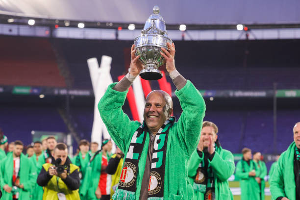 Feyenoord wins the KNVB cup, head coach Arne Slot of Feyenoord Rotterdam celebrating with the KNVB cup after the Dutch TOTO KNVB Cup Final match...