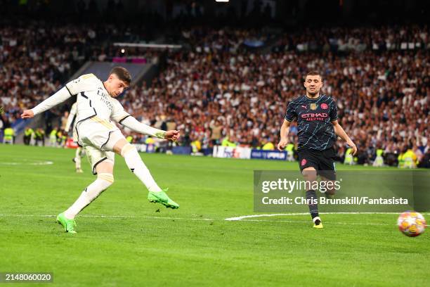 Federico Valverde of Real Madrid scores his side's thir goal during the UEFA Champions League quarter-final first leg match between Real Madrid CF...