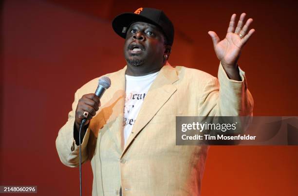 Cedric the Entertainer performs during Wild 94.9's Comedy Jam at Shoreline Amphitheatre on August 22, 2009 in Mountain View, California.