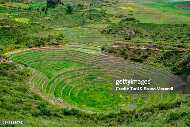 peru, moray, inca archaeological site - moray inca ruin stock pictures, royalty-free photos & images