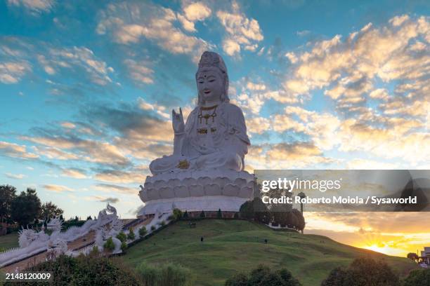 guanyin buddhist statue in wat huay pla kang temple - kang stock pictures, royalty-free photos & images