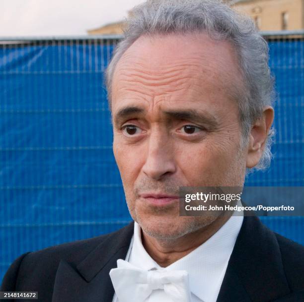 Catalan born Spanish tenor Jose Carreras prior to a performance on an outdoor stage at Holkham Hall in Norfolk, England on 1st September 2006.