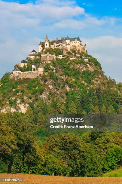 castle hochosterwitz, austria - hochosterwitz castle stock pictures, royalty-free photos & images