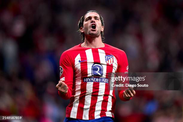 Rodrigo de Paul of Atletico Madrid celebrates after scoring his team's first goal during the UEFA Champions League quarter-final first leg match...