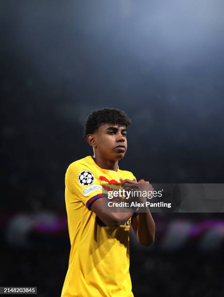 Lamine Yamal of Barcelona during the UEFA Champions League quarter-final first leg match between Paris Saint-Germain and FC Barcelona at Parc des...