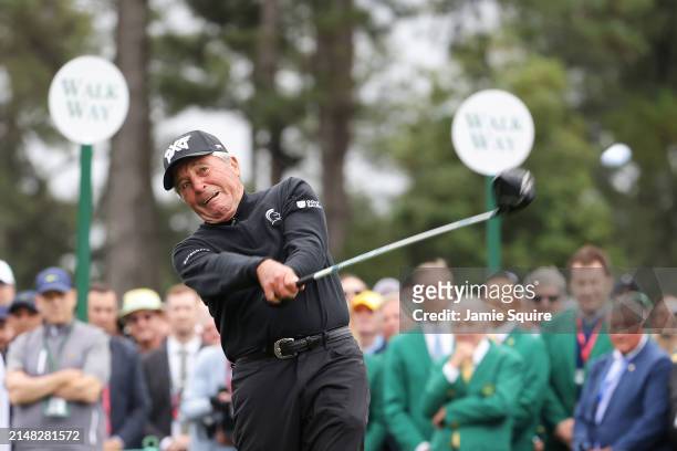 Gary Player of South Africa plays his tee shot in the Honorary Starters ceremony during the first round of the 2024 Masters Tournament at Augusta...
