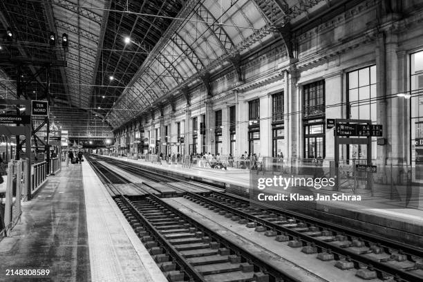 treinstation bordeaux-saint-jean - treinstation - fotografias e filmes do acervo