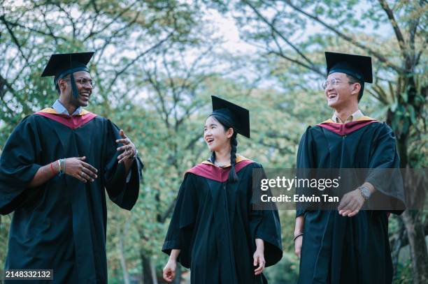 Asian Graduation Exciting Asian Graduation Students Walking To Graduation Hall High-Res ...