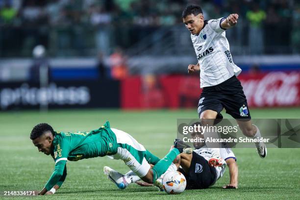 Estevao of Palmeiras and Samudio of Liverpool fight for the ball during a Group F match between Palmeiras and Liverpool as part of Copa CONMEBOL...