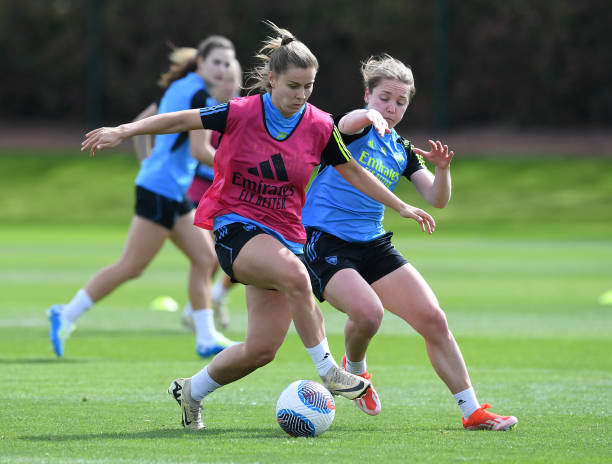 GBR: Arsenal Women Training Session