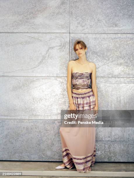 Spring 2002 26,405 Spring Summer 2002 Photos & High Res Pictures - Getty Images