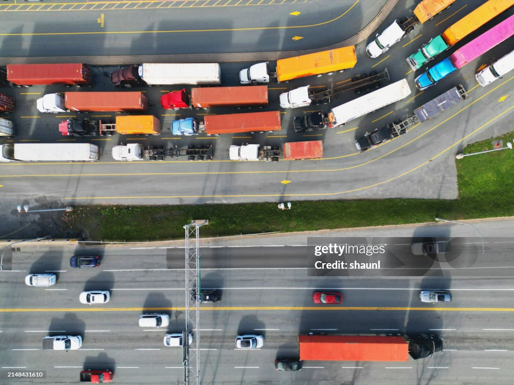 Traffic at Container Pier