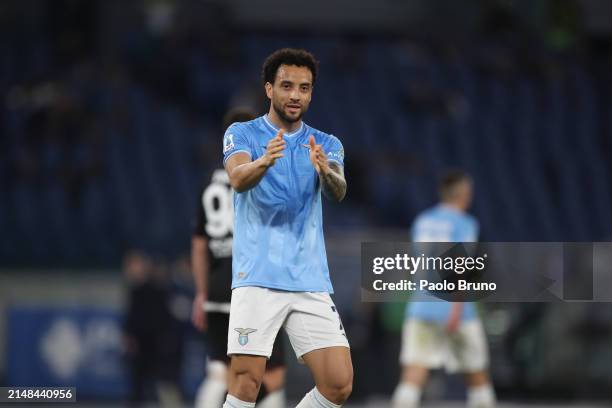 Felipe Anderson of SS Lazio celebrates after scoring the team's third goal during the Serie A TIM match between SS Lazio and US Salernitana at Stadio...