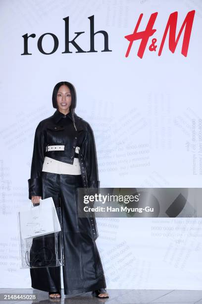 Hm Modeling 11,252 H&M Models Stock Photos, High-Res Pictures, and Images - Getty ...