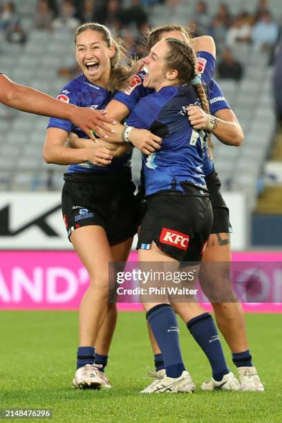 The Blues celebrate on the final whistle 1during the Super Rugby Aupiki Final between the Blues and the Chiefs Manawa at Eden Park on April 13, 2024...