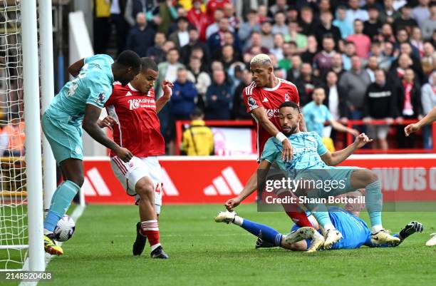 Matheus Cunha of Wolverhampton Wanderers scores his team's second goal during the Premier League match between Nottingham Forest and Wolverhampton...