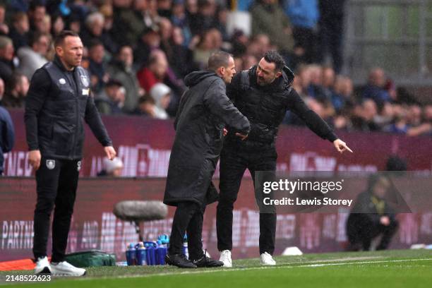 Roberto De Zerbi, Manager of Brighton & Hove Albion, reacts towards the Fourth Official, Geoff Eltringham during the Premier League match between...