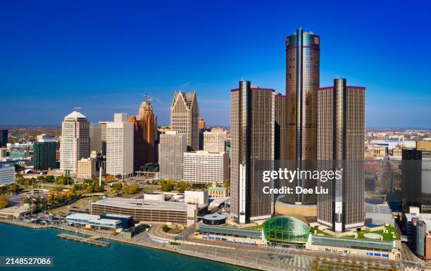 detroit downtown aerial skyline view during autumn - renaissance center stock pictures, royalty-free photos & images