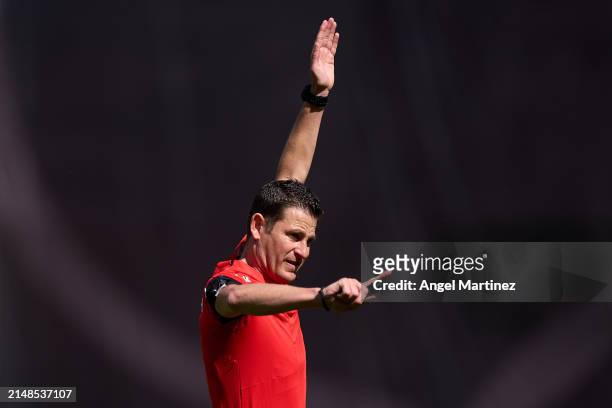 Referee Jorge Figueroa Vazquez gestures during the LaLiga EA Sports match between Rayo Vallecano and Getafe CF at Estadio de Vallecas on April 13,...