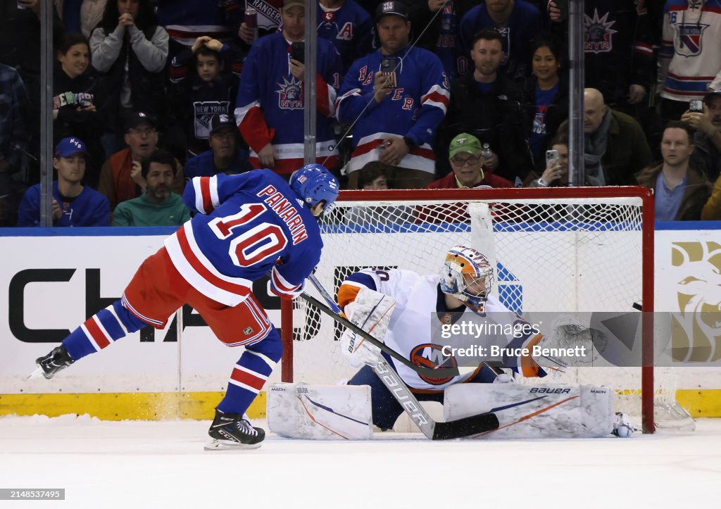 New York Islanders v New York Rangers