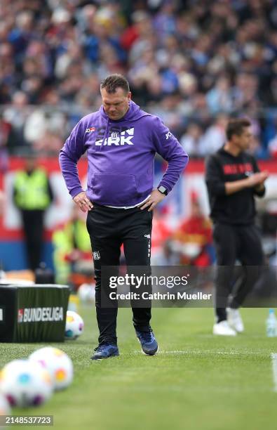 Uwe Koschinat, Head Coach of VfL Osnabruck reacts during the Second Bundesliga match between Holstein Kiel and VfL Osnabrück at Holstein-Stadion on...