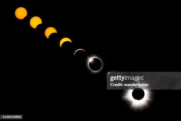 1º contacto con la totalidad del eclipse solar - eclipse solar total fotografías e imágenes de stock