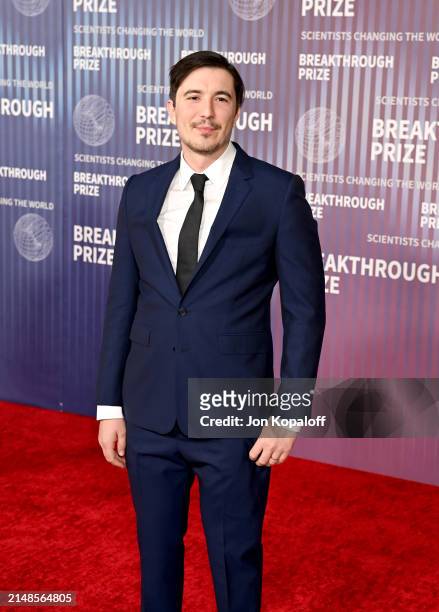 Vladimir Tenev attends the 10th Breakthrough Prize Ceremony at the Academy of Motion Picture Arts and Sciences on April 13, 2024 in Los Angeles,...