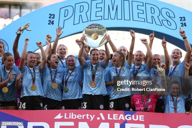 The Melbourne City W-League team celebrate after being presented with the Premiers Plate during the A-League Men round 24 match between Melbourne...