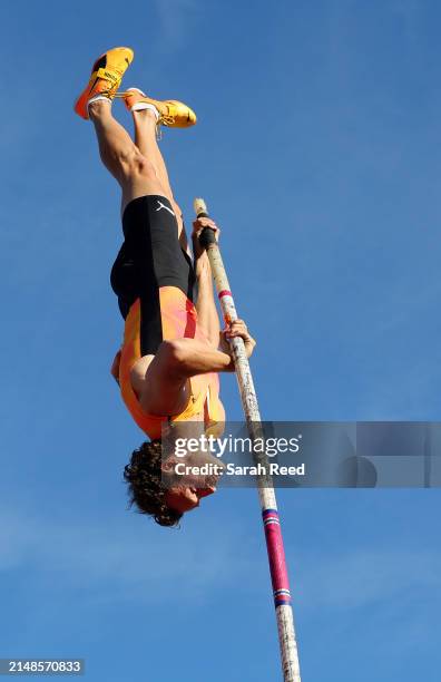 Kurtis Marschall winning the mens Pole Vault during the 2024 Australian Athletics Championships at SA Athletics Stadium on April 14, 2024 in...