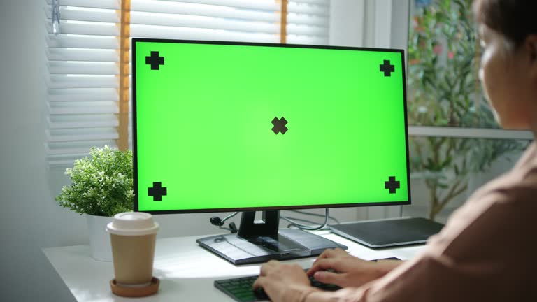 Greeen Computer 42,350 Female On Computer Green Screen Stock Videos, Footage, & 4K ...